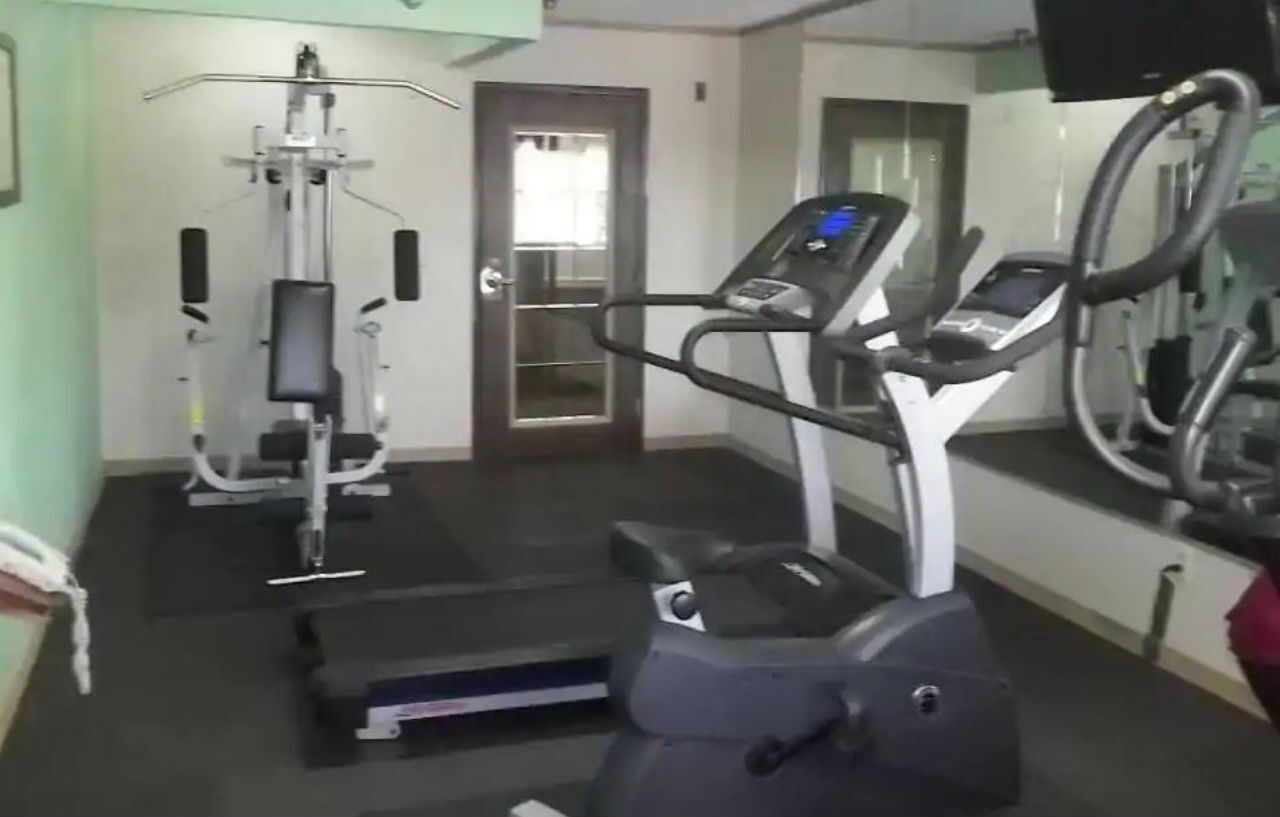 Baymont By Wyndham Hotel Delaware